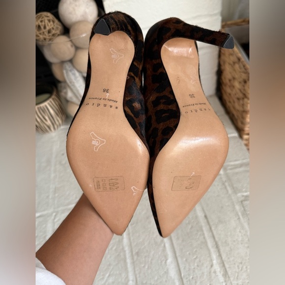 Sandro Paris Brown/Black Leopard Print Fur Leather Pointed-Toe Pumps Size 5.5 - Picture 6 of 7